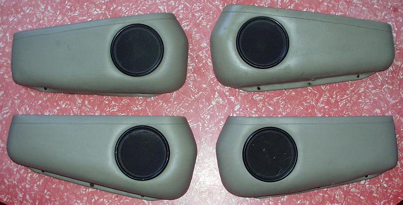 XJ6 Doe Skin Door Pockets.JPG - OLYMPUS DIGITAL CAMERA